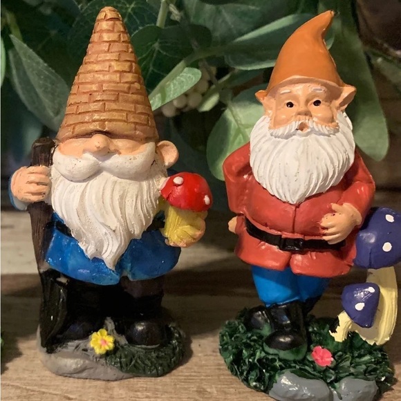 🍄 CERAMIC MUSHROOM GNOME 🍄 - Picture 7 of 7